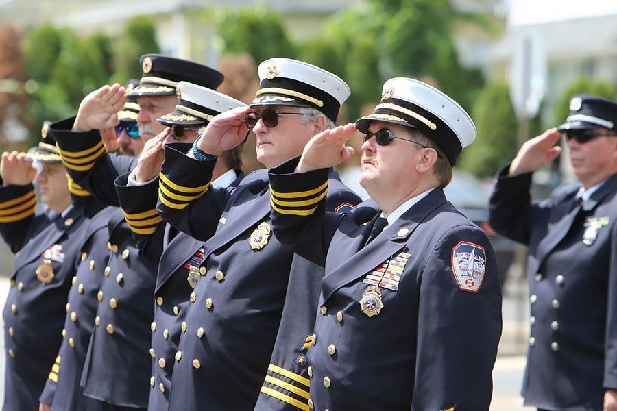 Uniformed individuals soluating